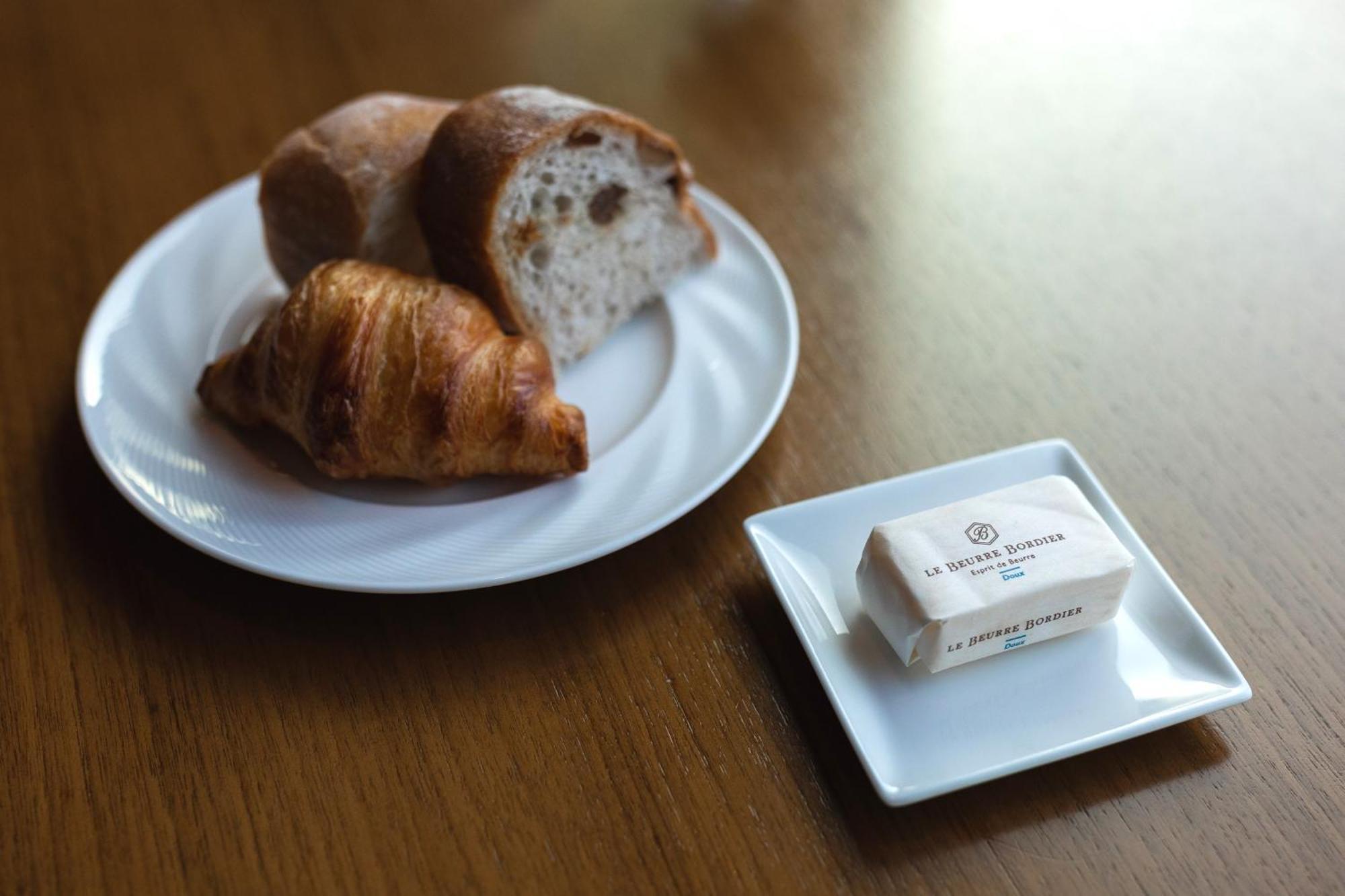 The Gate Hotel Tokyo By Hulic Zewnętrze zdjęcie Croissant and pain au chocolat