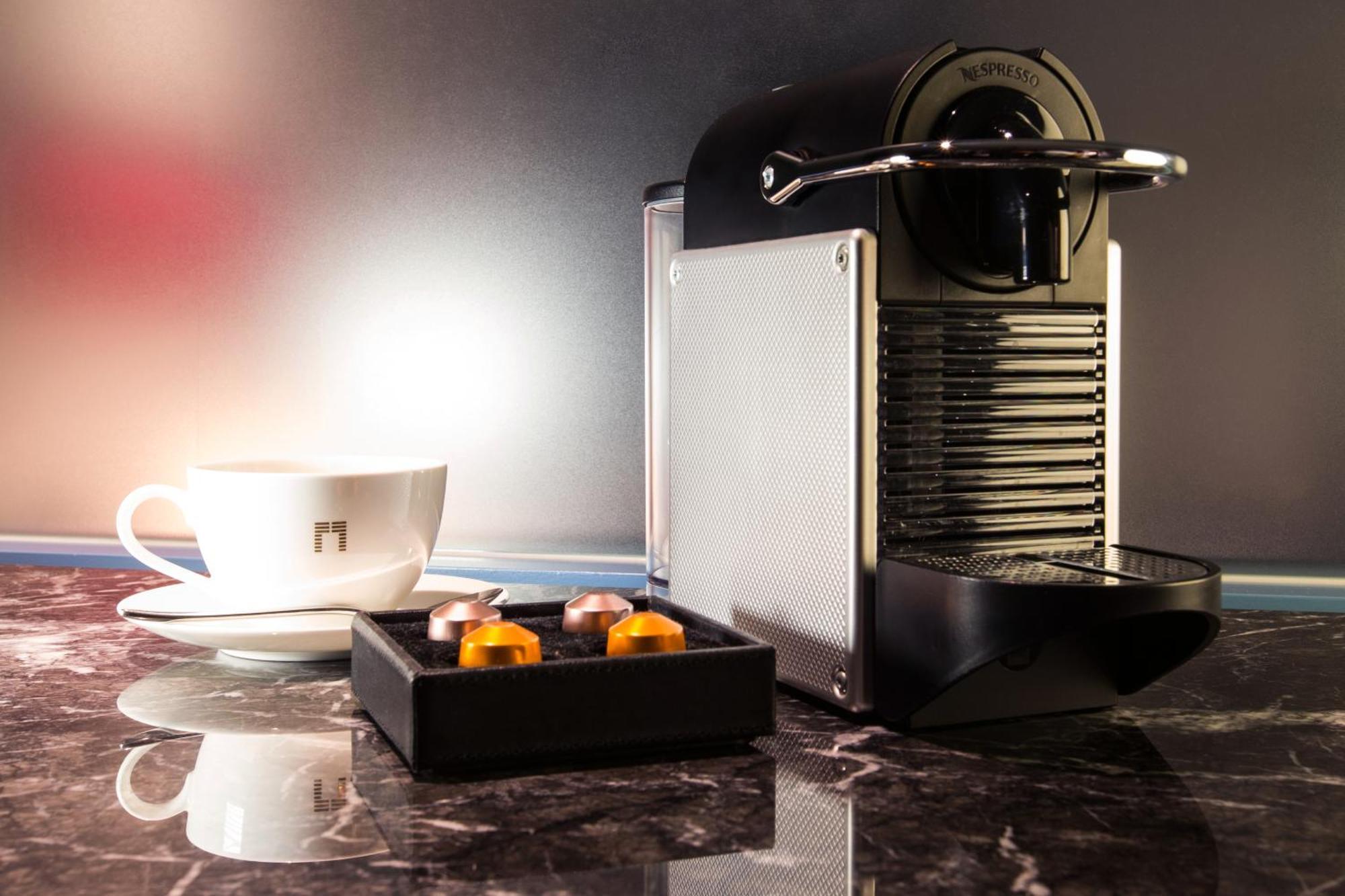 The Gate Hotel Tokyo By Hulic Pokój zdjęcie A Nespresso coffee machine